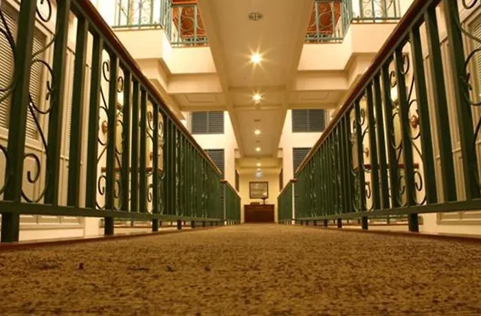 At 21 Saladaeng